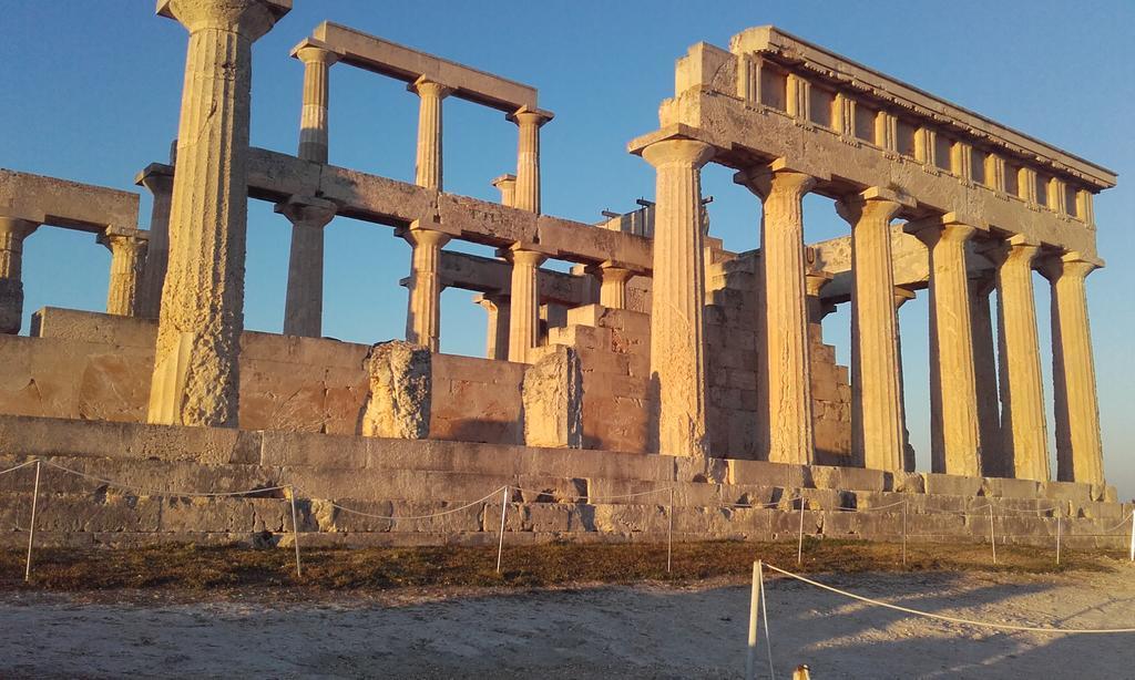 Barbara II Otel Agia Marina  Dış mekan fotoğraf